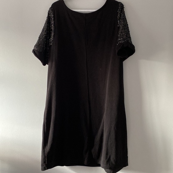 Michel Studio Black Sequin Arm Fleece Dress with pockets - Picture 4 of 4